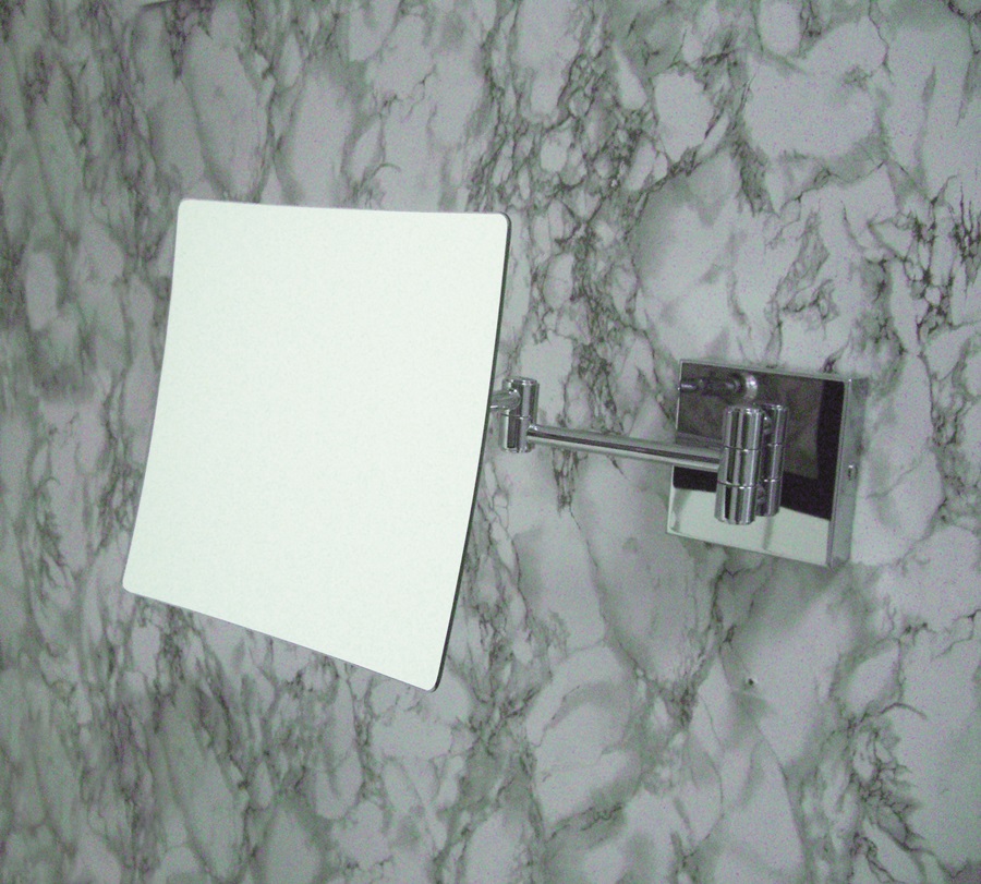 <strong>Art. 410</strong> Specchio ingranditore 2X da parete  quadrato<br>Braccio doppio e 2 snodi